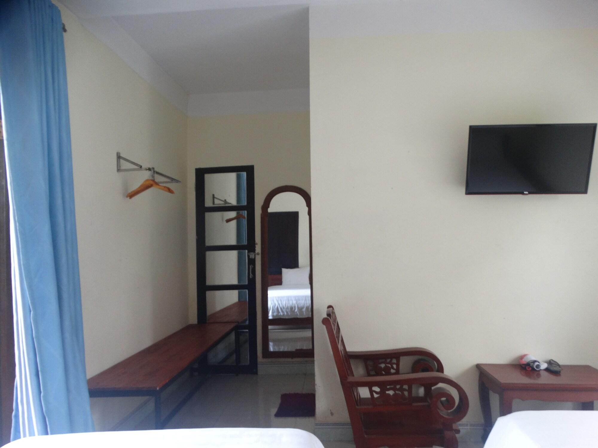 Yellow House Homestay Hoi An Luaran gambar