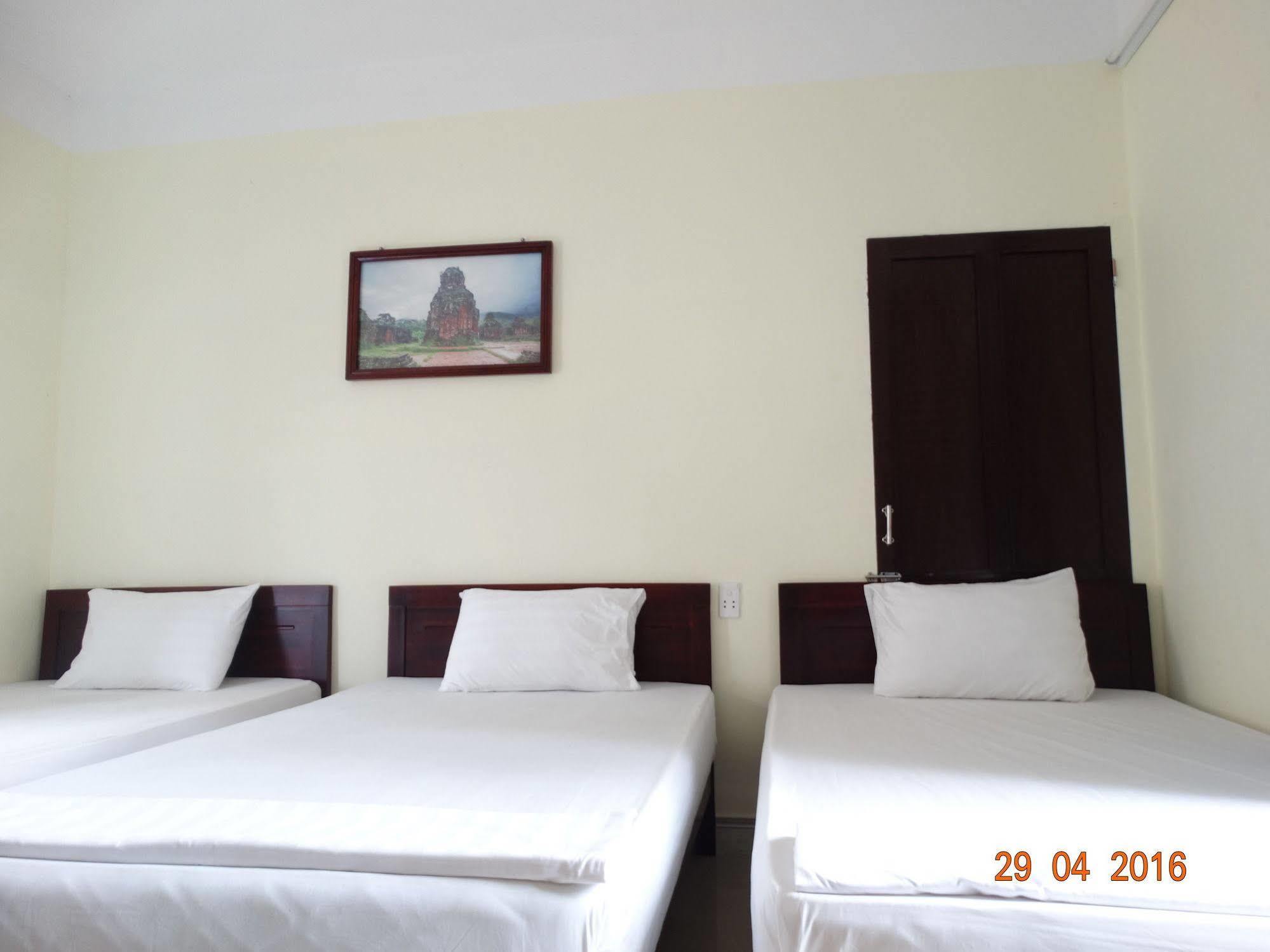 Yellow House Homestay Hoi An Luaran gambar