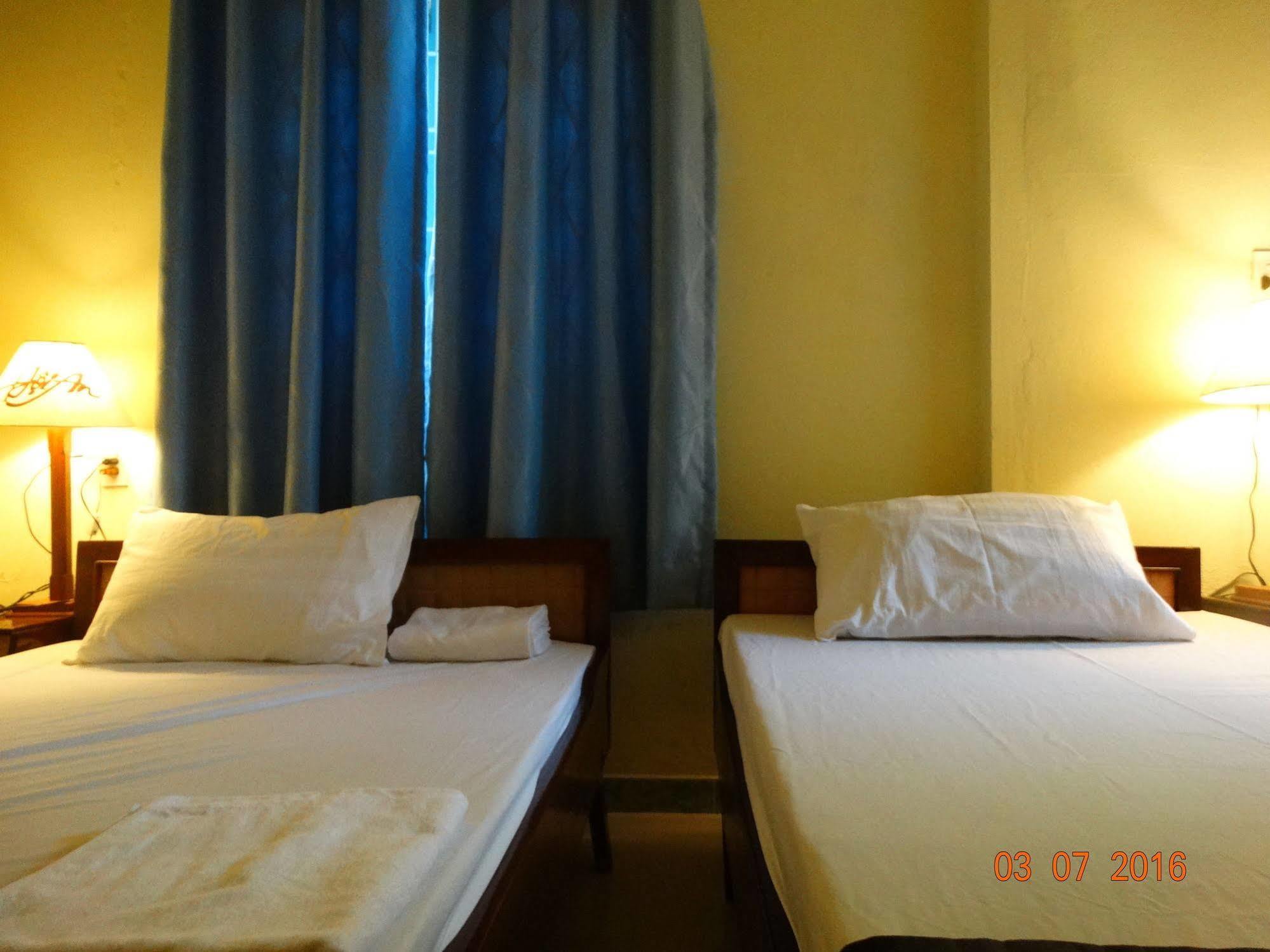 Yellow House Homestay Hoi An Luaran gambar